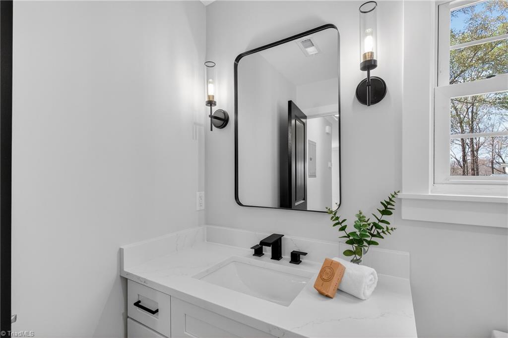 1939 Gold Hill Road Asheboro, NC 27203 - Photo 19 of 28