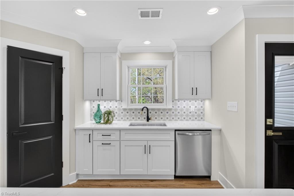 1939 Gold Hill Road Asheboro, NC 27203 - Photo 10 of 28