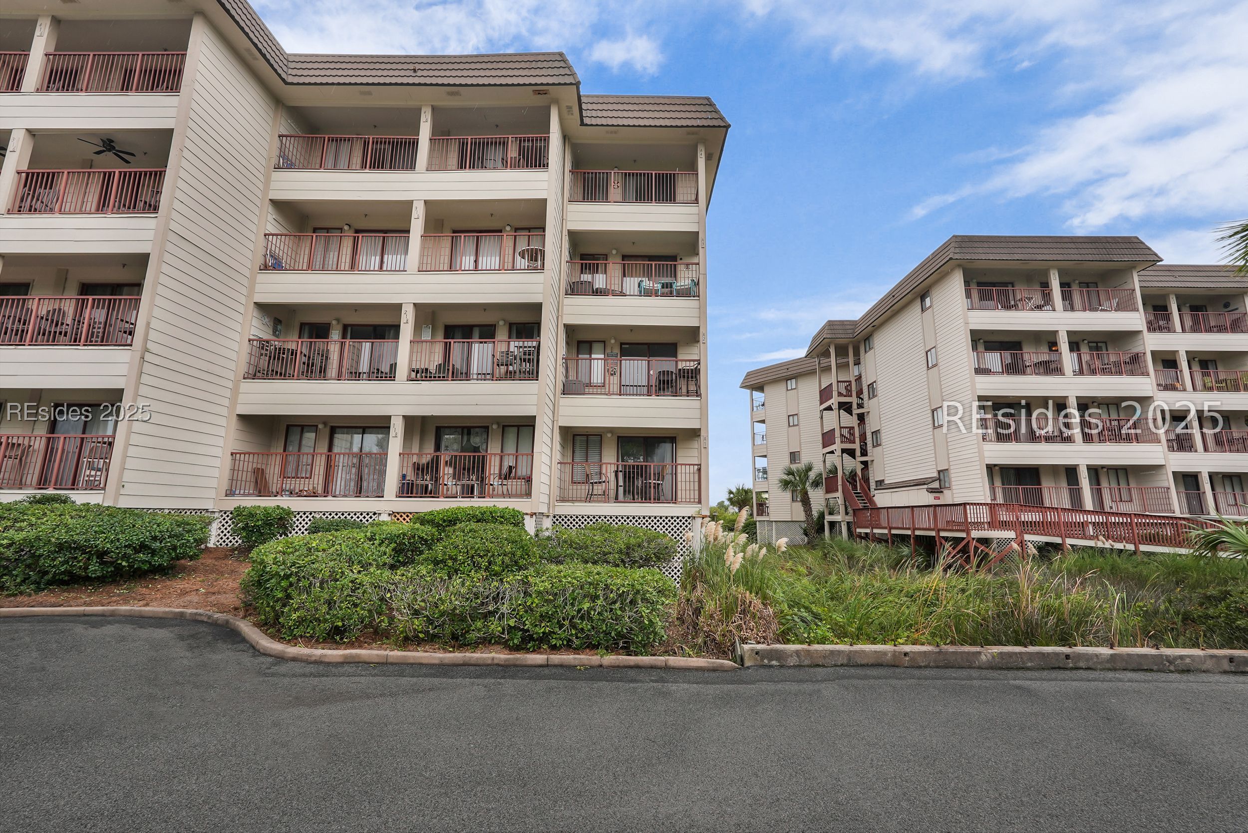 40 Folly Field Road, Unit A1 Hilton Head Island, SC 29928 - Photo 2 of 42