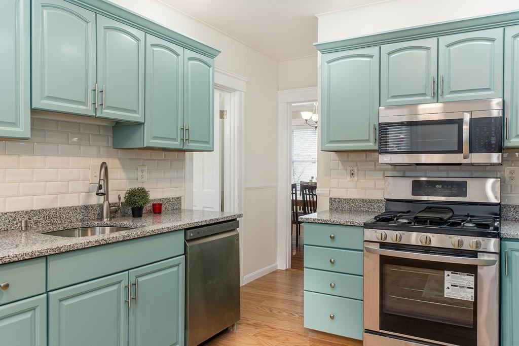 10 Beaconsfield Road Worcester, MA 01602 - Photo 10 of 29
