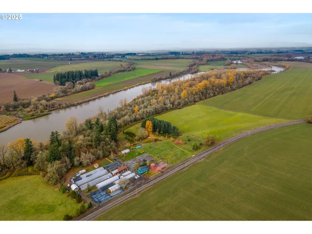 a view of an ocean and city