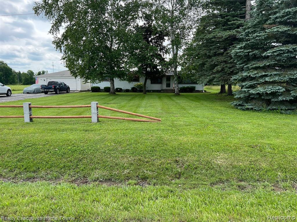 5690 Harrington Road Croswell, MI 48422 - Photo 18 of 24