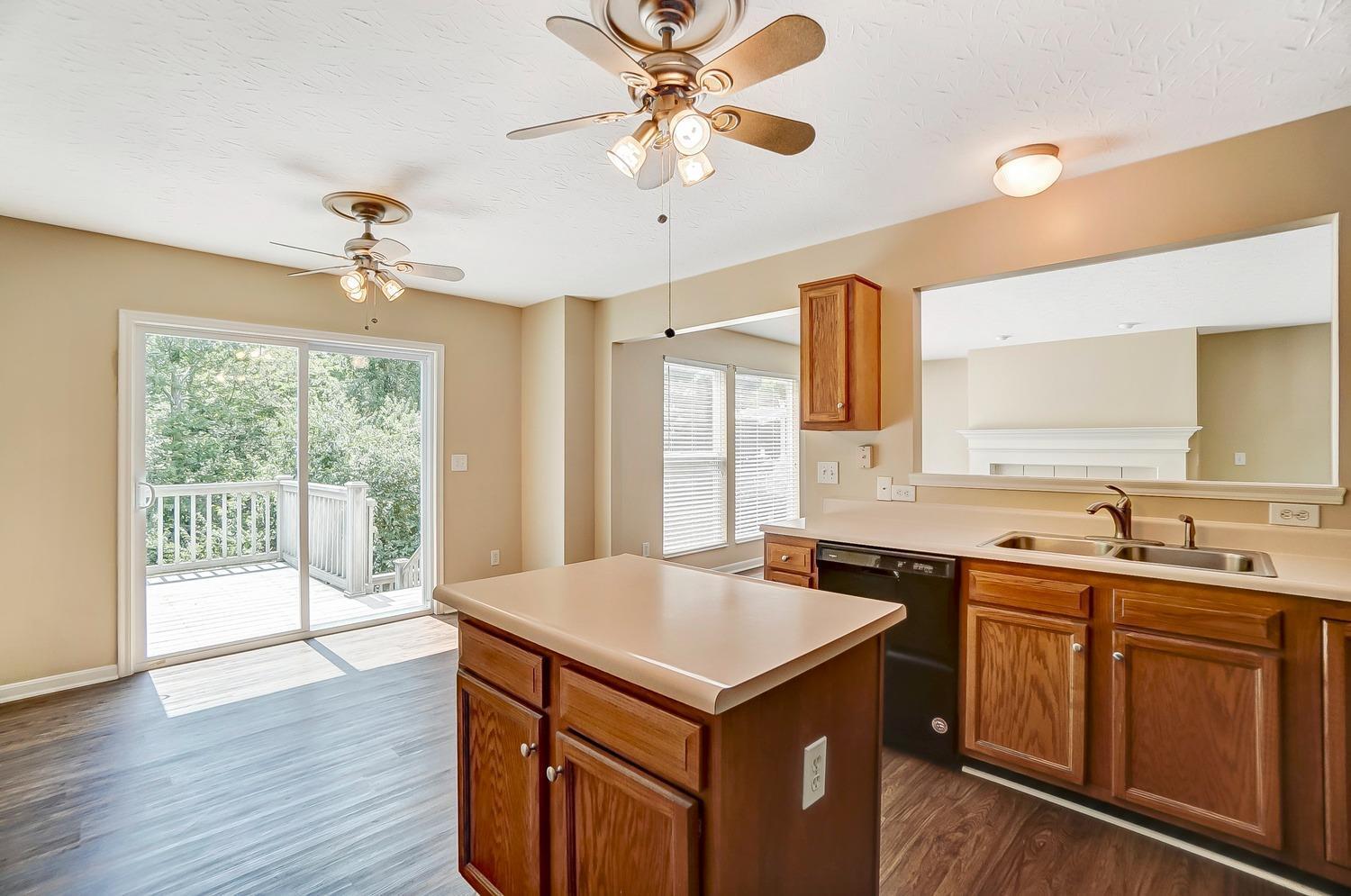 1579 Creekside Road Amelia, OH 45102 - Photo 10 of 36 Gallery Image 10