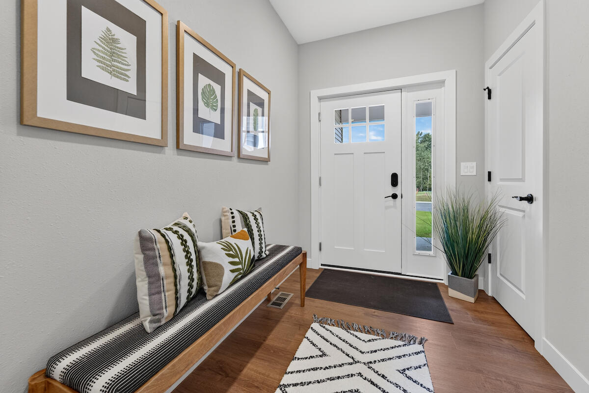 5323 Emstan Hills Road Racine, WI 53406 - Photo 2 of 24 Entry