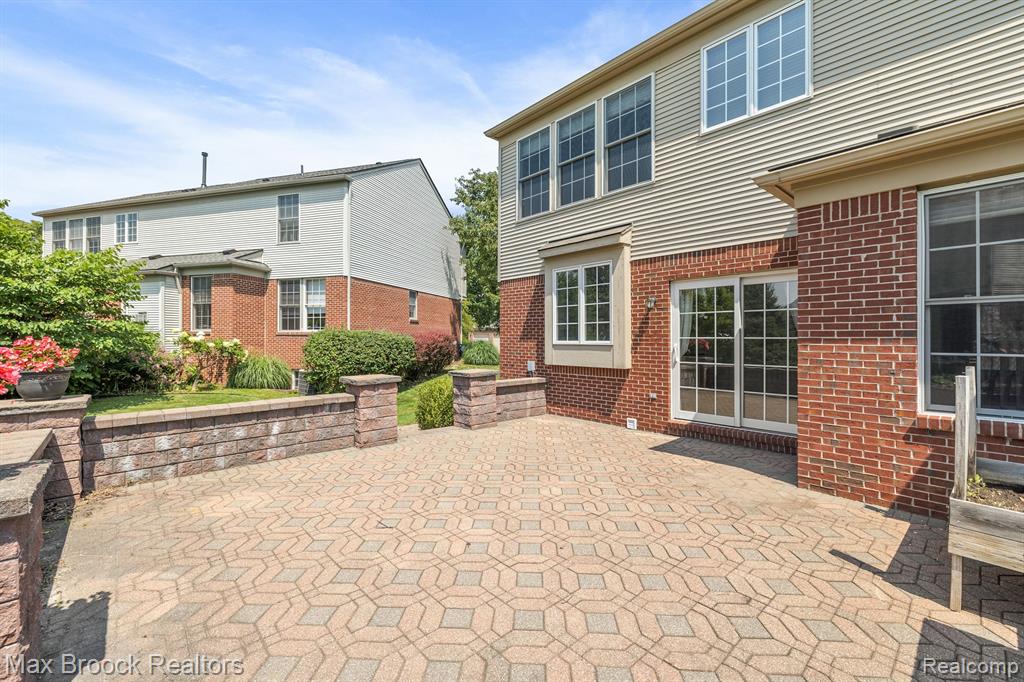 1644 Blushing Court Rochester Hills, MI 48307 - Photo 34 of 34 Gallery Image 34