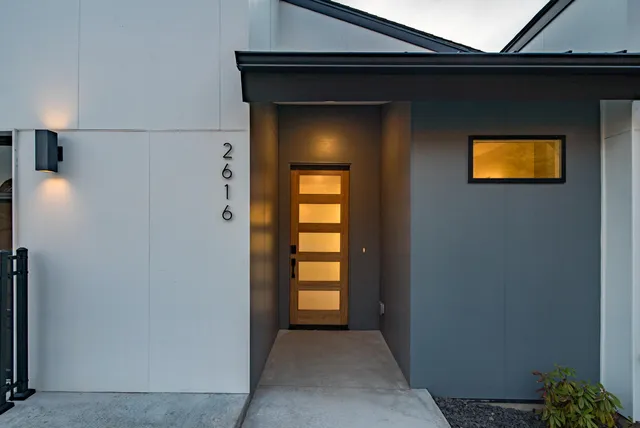 $789,900 | 2616 South Galway Lane, Spokane Valley, WA 99037