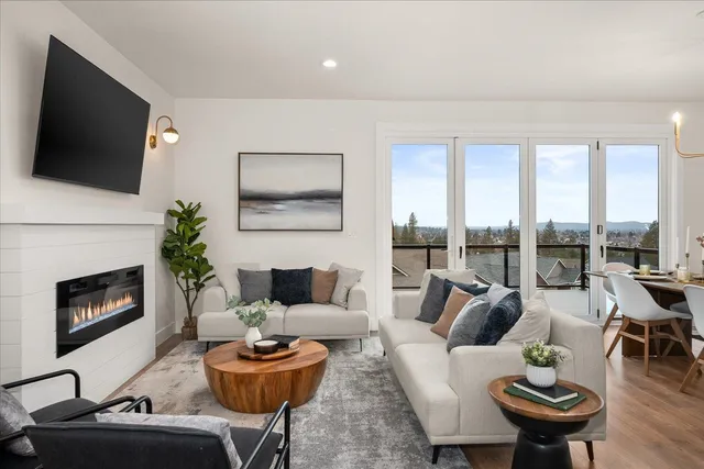 $789,900 | 2616 South Galway Lane, Spokane Valley, WA 99037