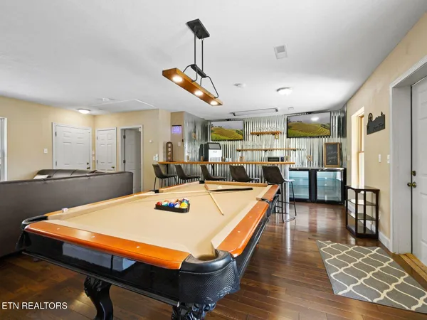 $2,499,987 | 1252 Crestview Drive, Pigeon Forge, TN 37863