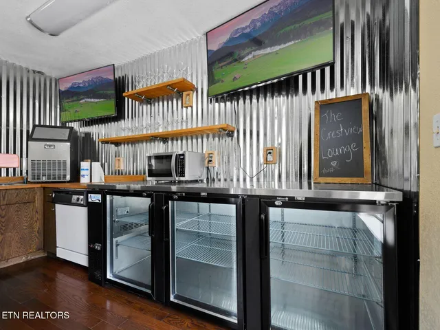 $2,844,775 | 1252 Crestview Drive, Pigeon Forge, TN 37863