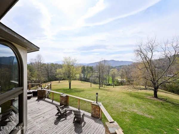 $2,499,987 | 1252 Crestview Drive, Pigeon Forge, TN 37863