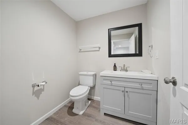 $325,000 | 500 Indian Lake Drive, Wright City, MO 63390