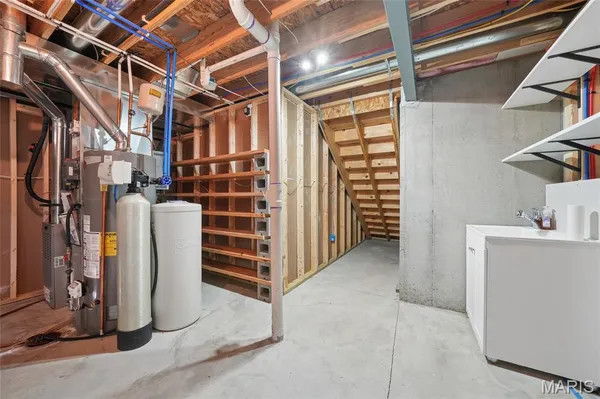 $325,000 | 500 Indian Lake Drive, Wright City, MO 63390