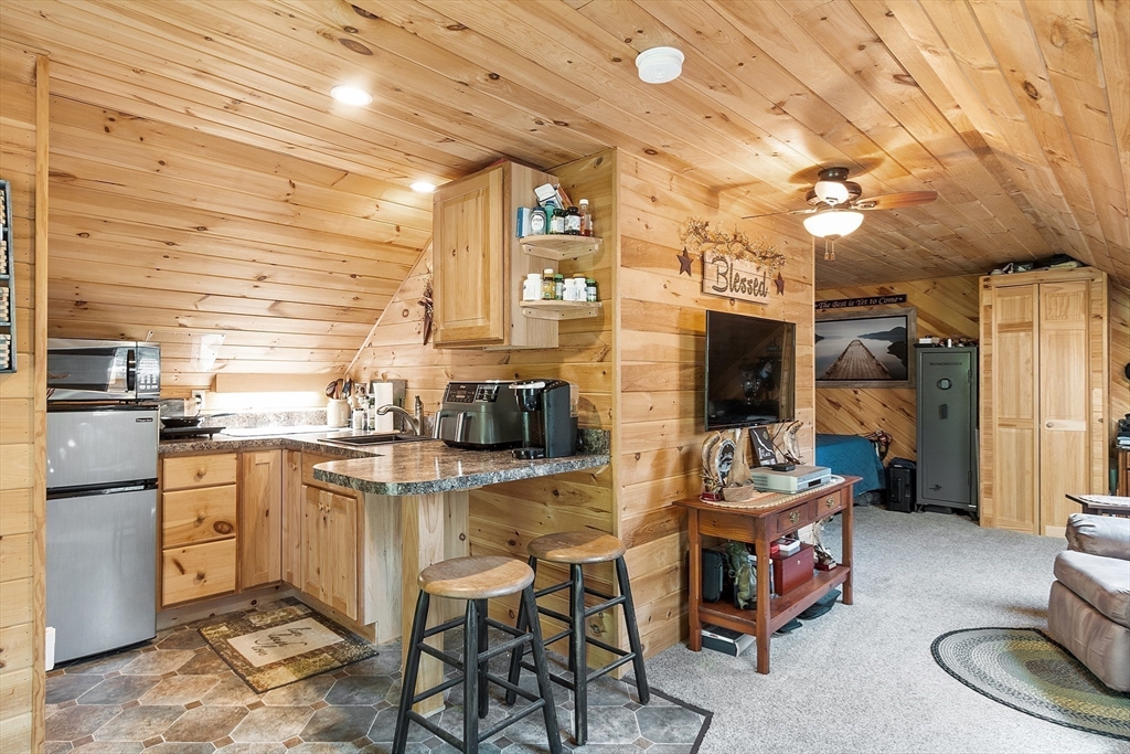 3 Brook Road Ashburnham, MA 01430 - Photo 26 of 42