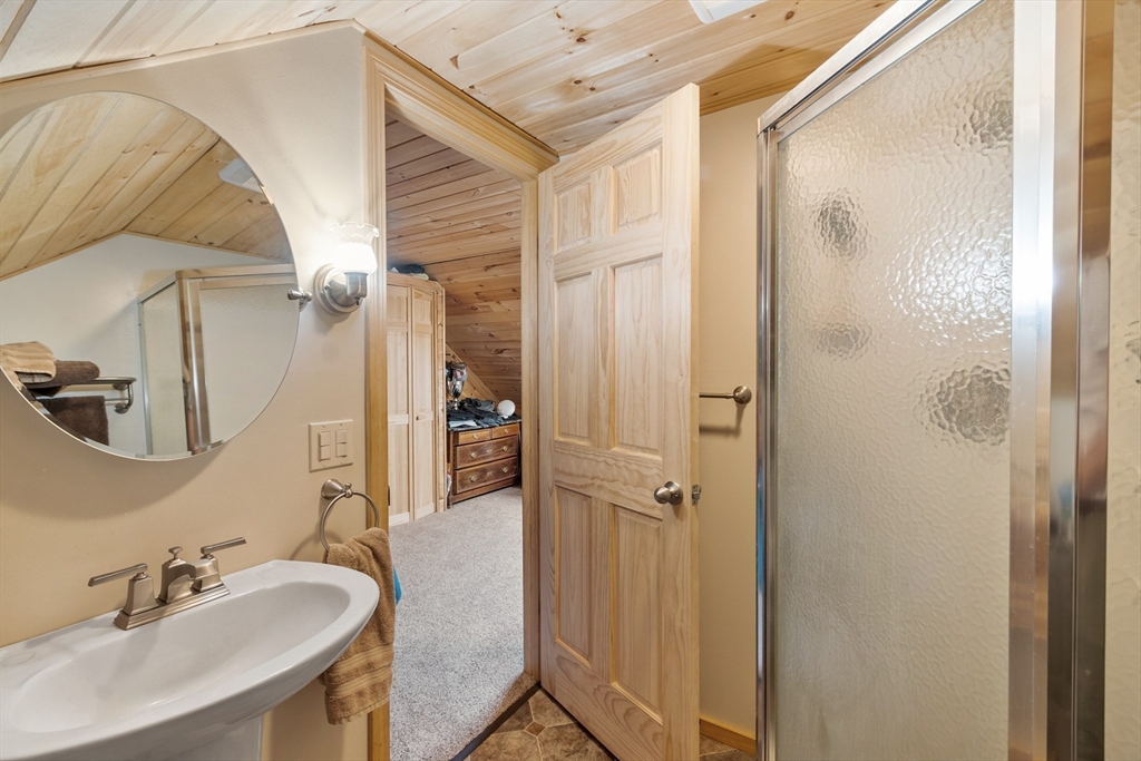 3 Brook Road Ashburnham, MA 01430 - Photo 28 of 42
