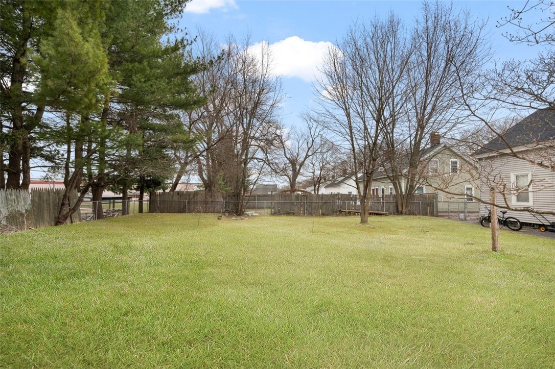 49 Oak Street Cranston, RI 02910 - Photo 33 of 33