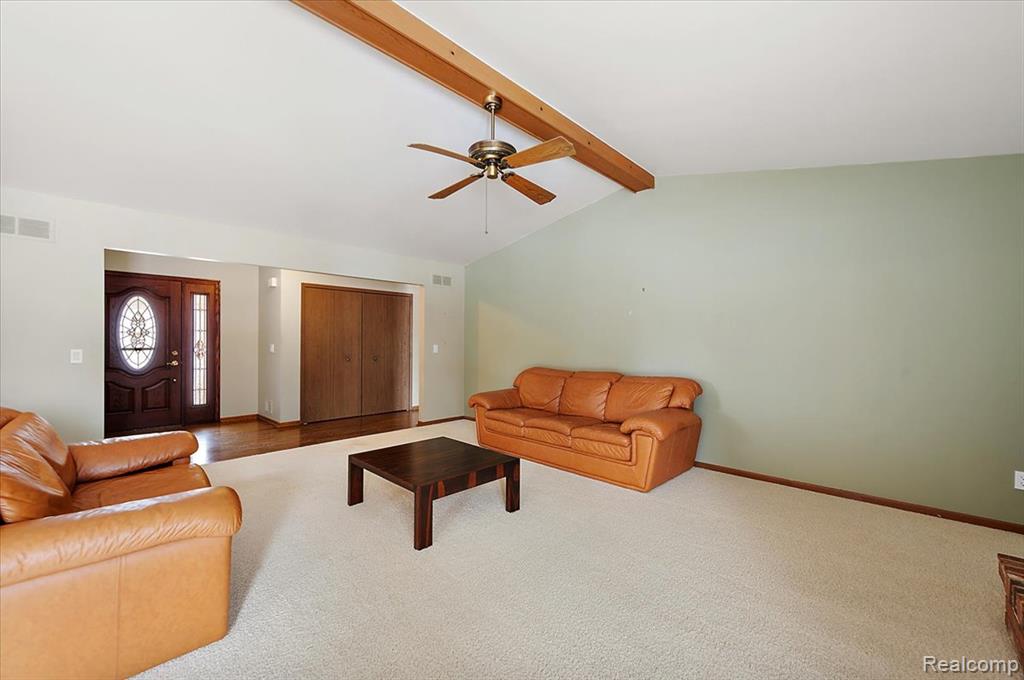 2251 Highsplint Drive Rochester Hills, MI 48307 - Photo 12 of 68
