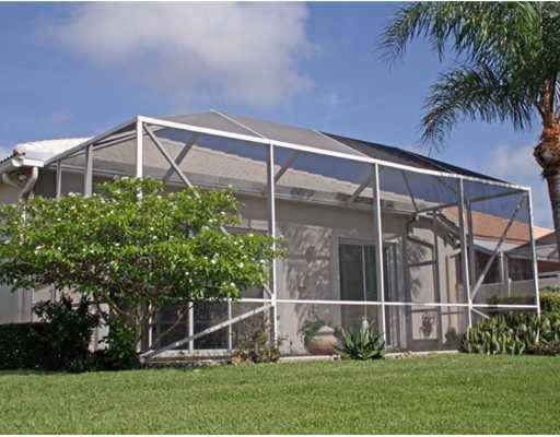 6425 Brava Way Boca Raton, FL 33433 - Photo 8 of 13 Exterior Front