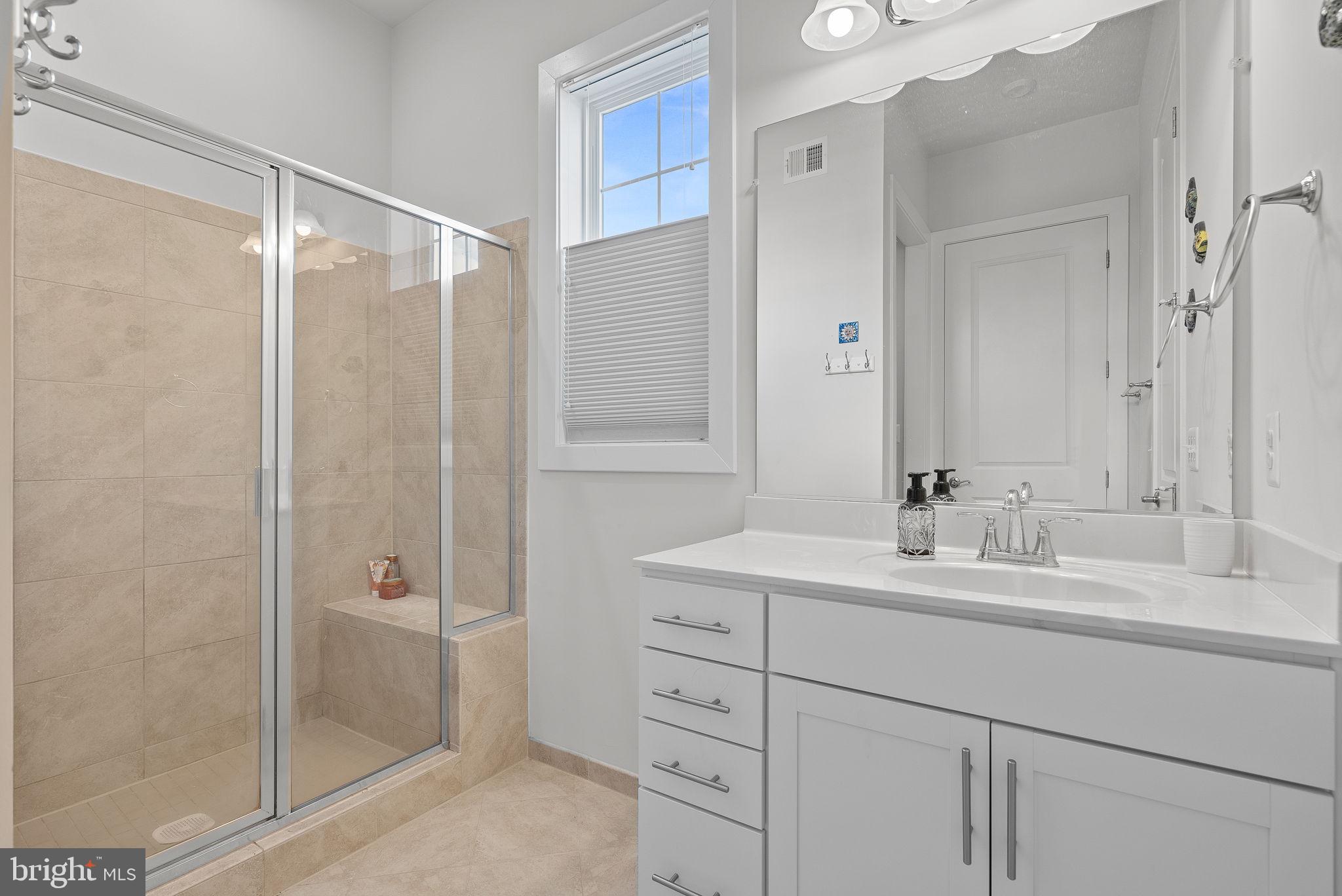 23656 September Sun Square Ashburn, VA 20148 - Photo 25 of 44