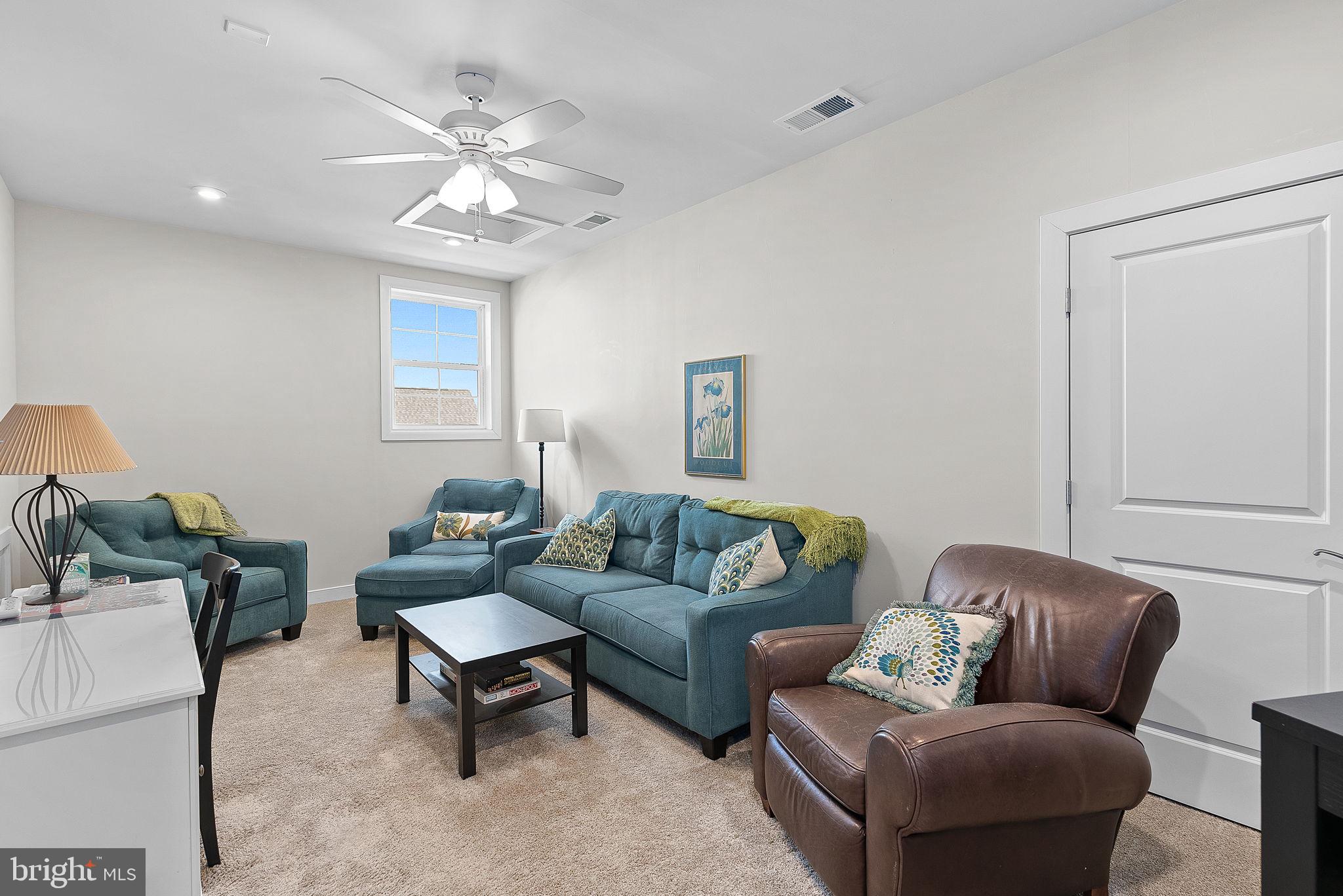 23656 September Sun Square Ashburn, VA 20148 - Photo 32 of 44