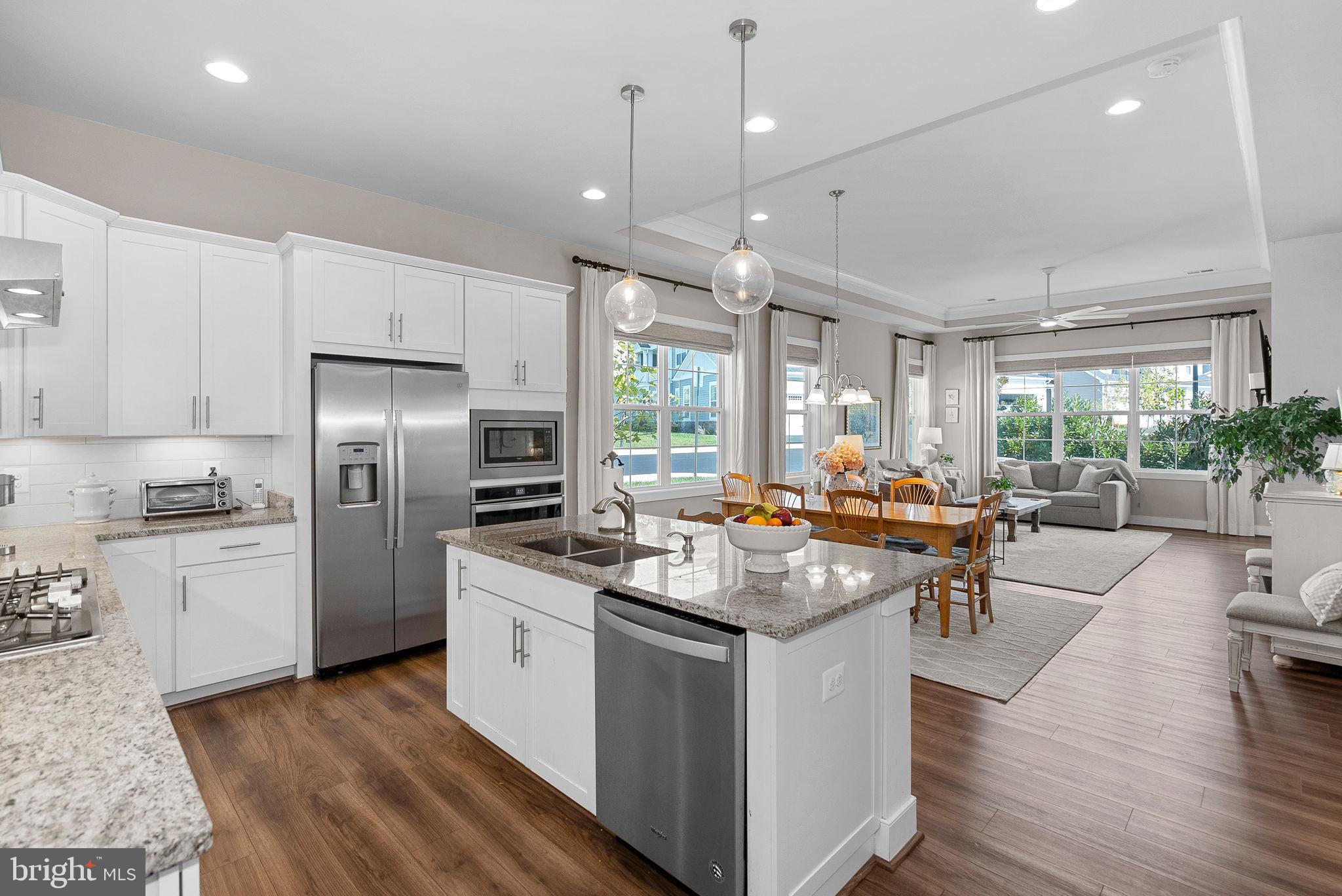 23656 September Sun Square Ashburn, VA 20148 - Photo 8 of 44