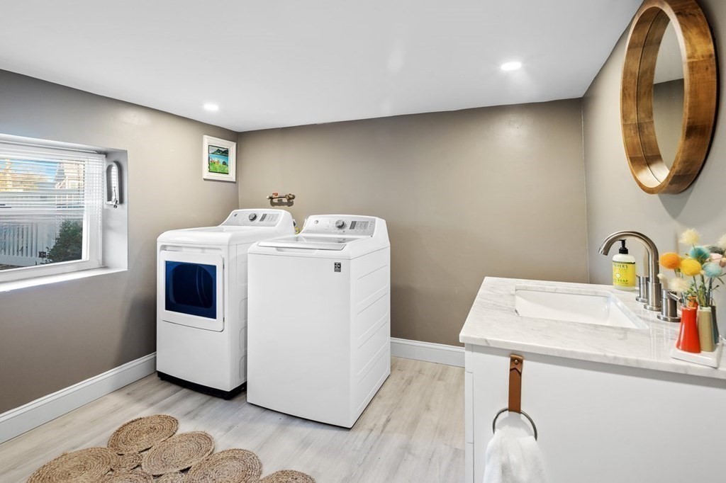 103 Newport Road Hull, MA 02045 - Photo 26 of 40 a utility room with dryer and washer