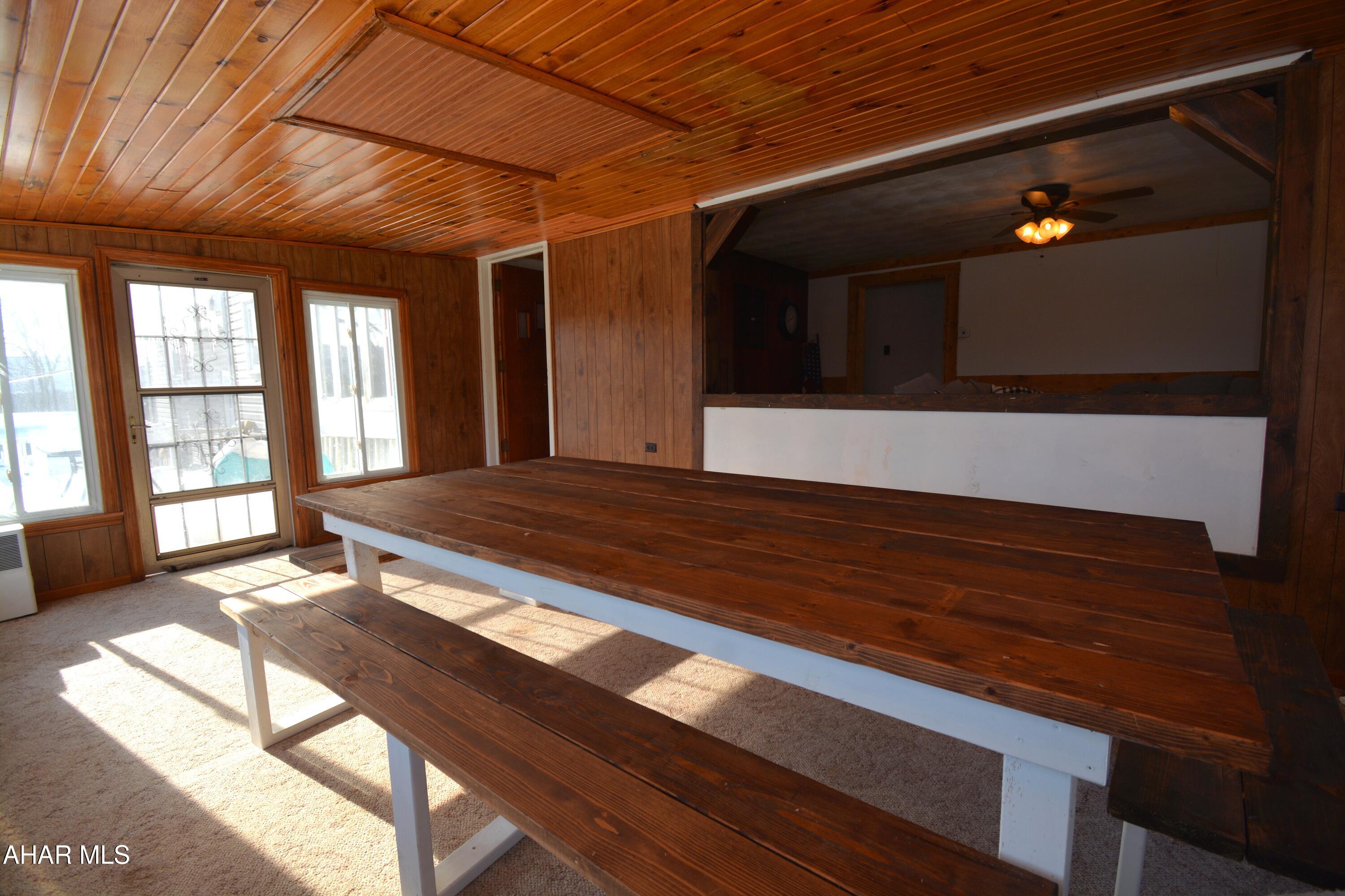 875 Davis Road Altoona, PA 16601 - Photo 11 of 33
