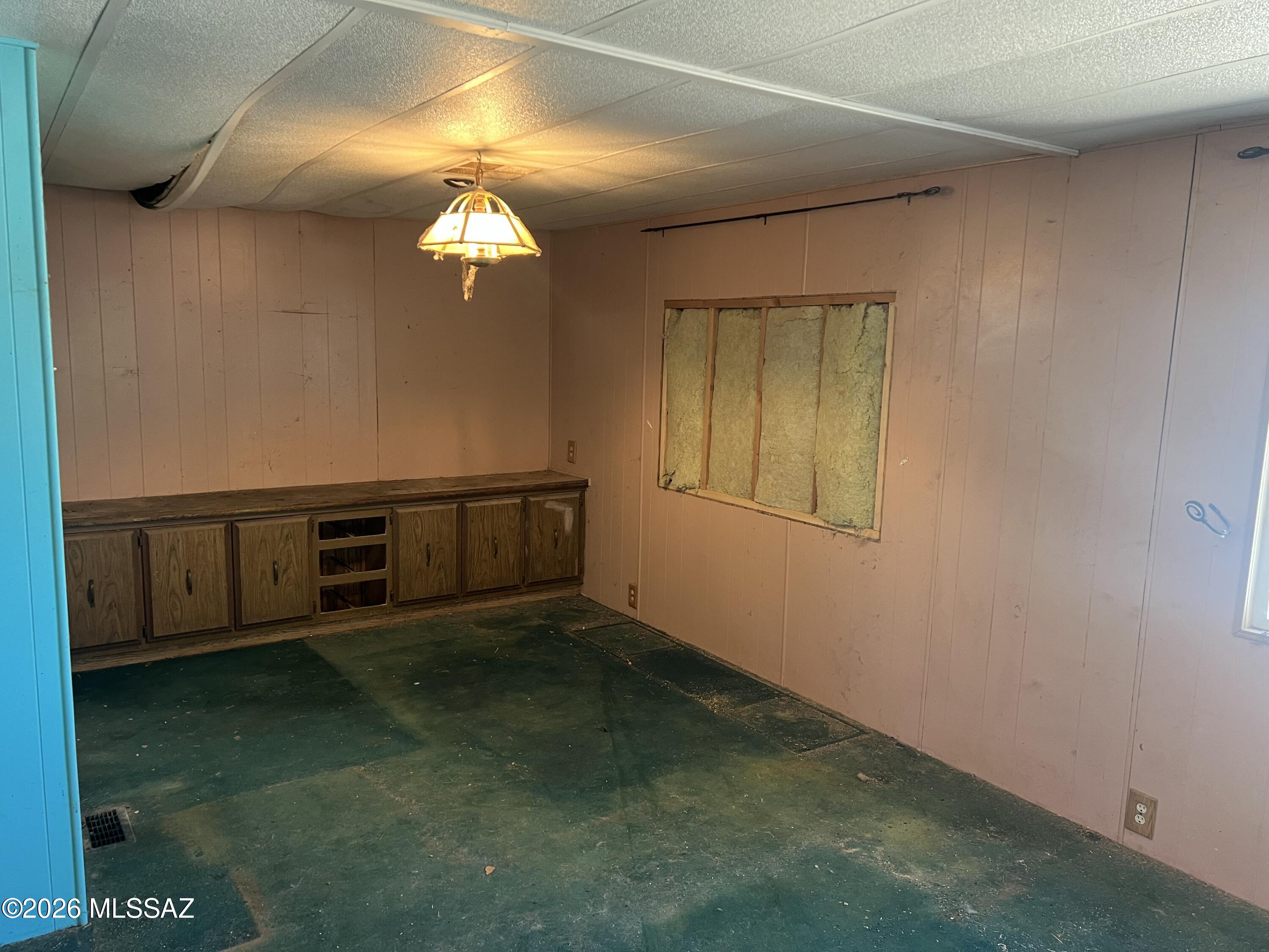48977 East Panther Butte Road Tucson, AZ 85739 - Photo 8 of 40 Dining room