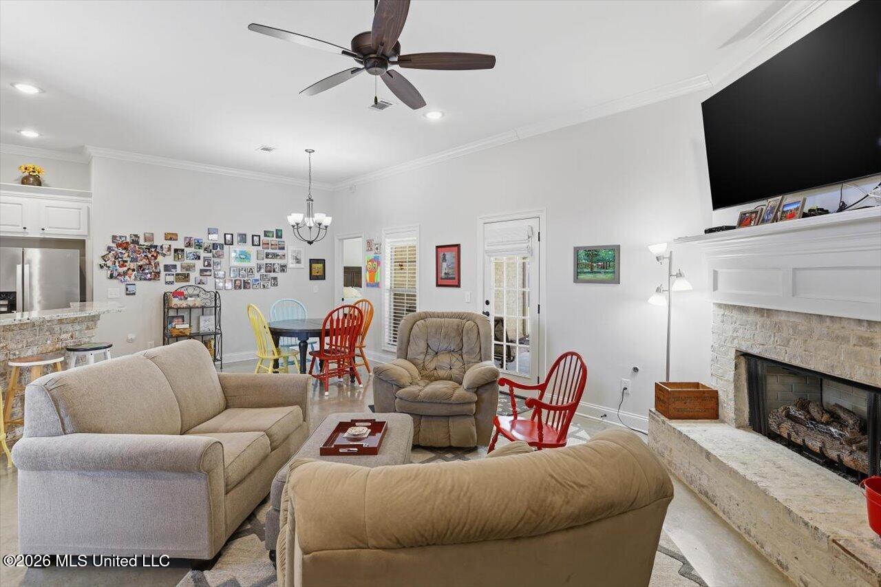 668 Conti Drive Brandon, MS 39042 - Photo 4 of 27 04-668 Conti Dr _ Home Tours MS