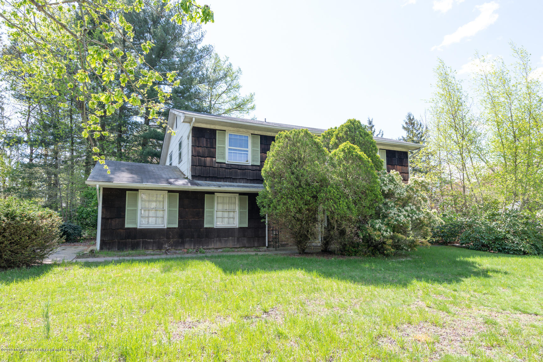 3 Pepperridge Road Howell, NJ 07731 - Photo 2 of 22 SP1_4104