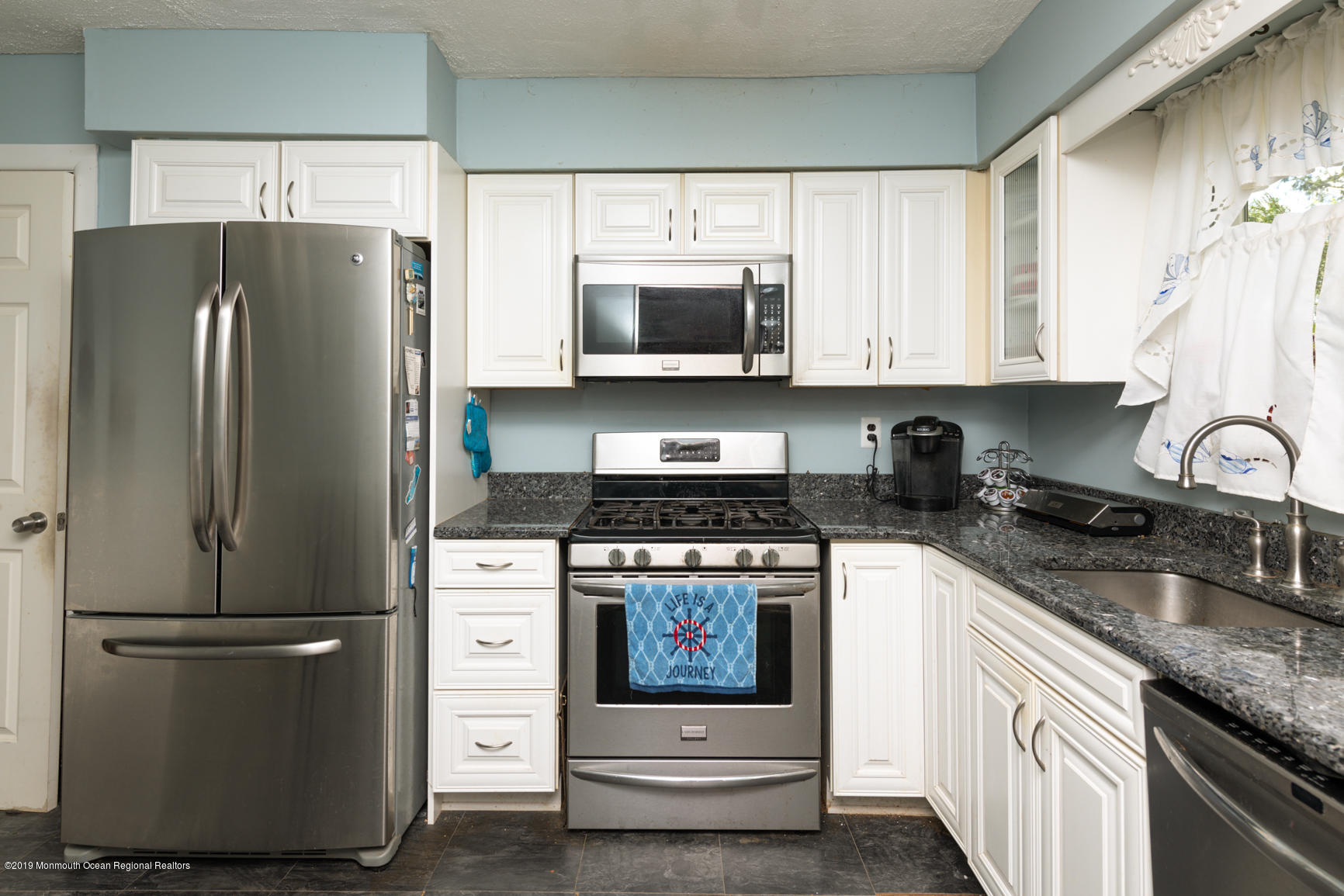 3 Pepperridge Road Howell, NJ 07731 - Photo 14 of 22 SP1_4097