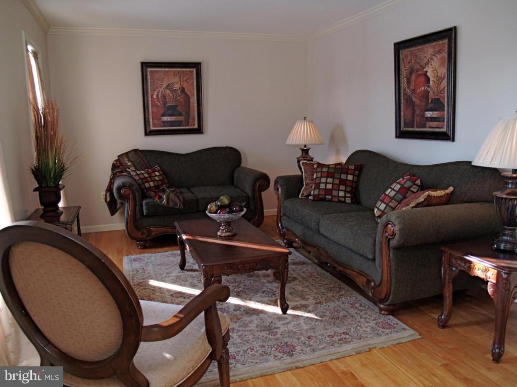 135 Milton Circle Lititz, PA 17543 - Photo 14 of 27