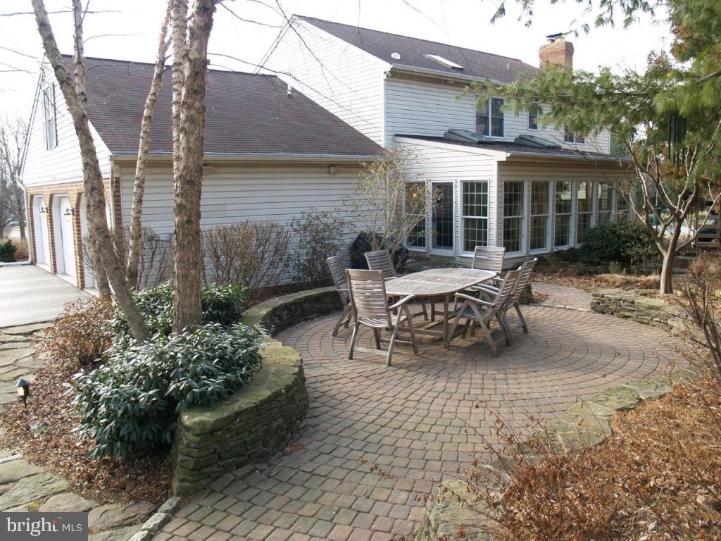 135 Milton Circle Lititz, PA 17543 - Photo 26 of 27