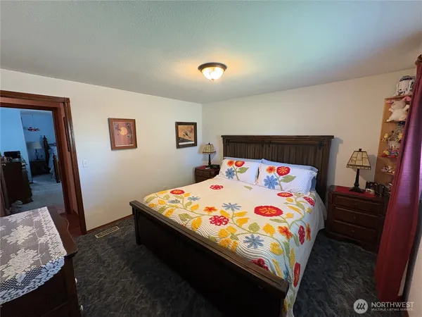 $525,000 | 301 North Main Street, Riverside, WA 98849