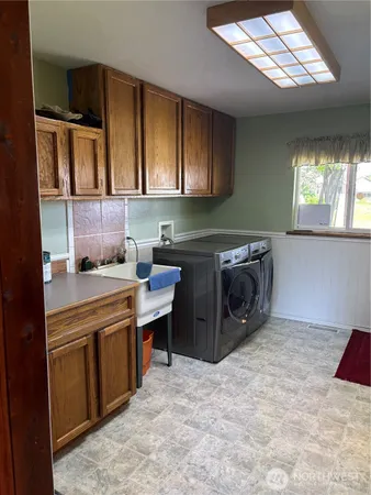 $525,000 | 301 North Main Street, Riverside, WA 98849