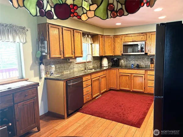 $525,000 | 301 North Main Street, Riverside, WA 98849