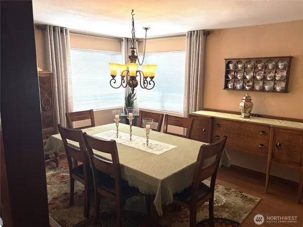 $525,000 | 301 North Main Street, Riverside, WA 98849