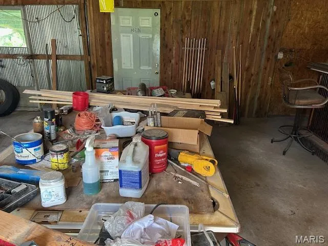 $159,900 | 1104 Hidden Valley Lakes, Annapolis, MO 63620