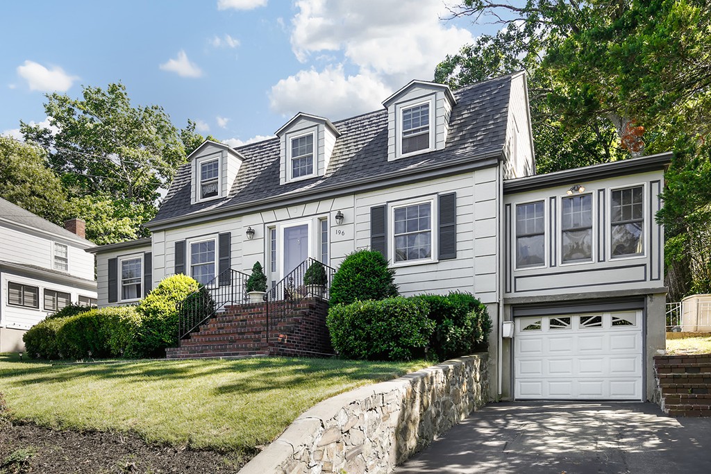 196 Lawrence Road Medford, MA 02155 - Photo 1 of 30 Gallery Image 1