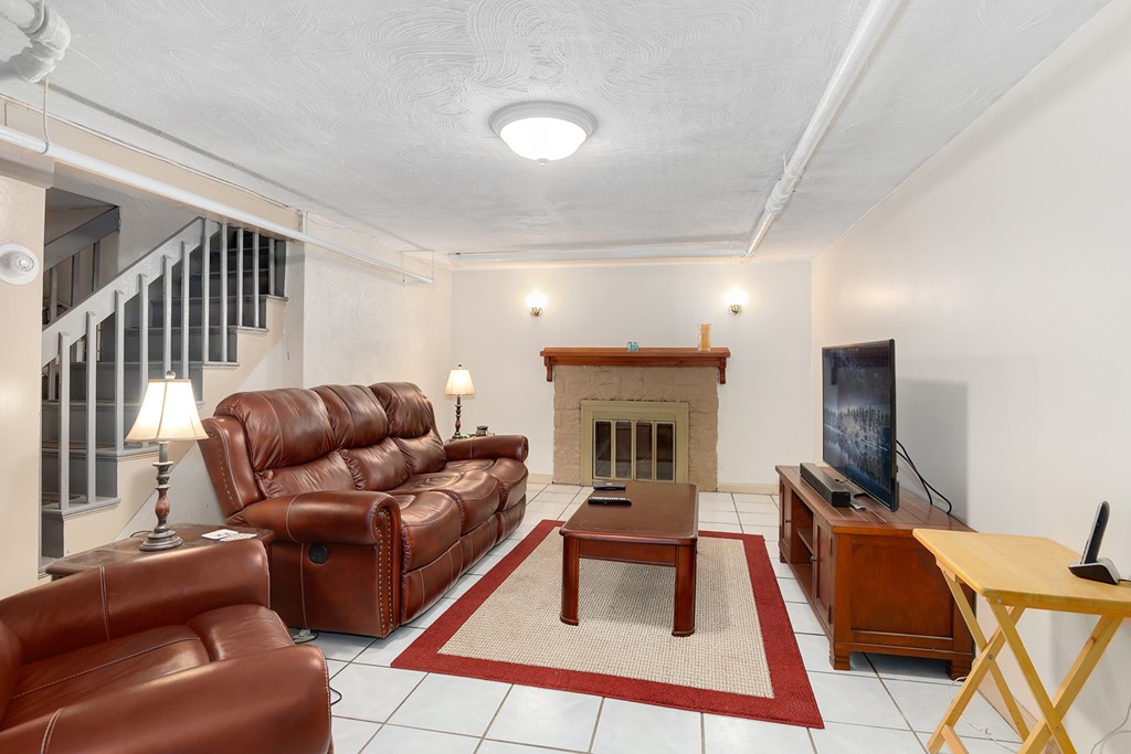 196 Lawrence Road Medford, MA 02155 - Photo 24 of 30 Gallery Image 24