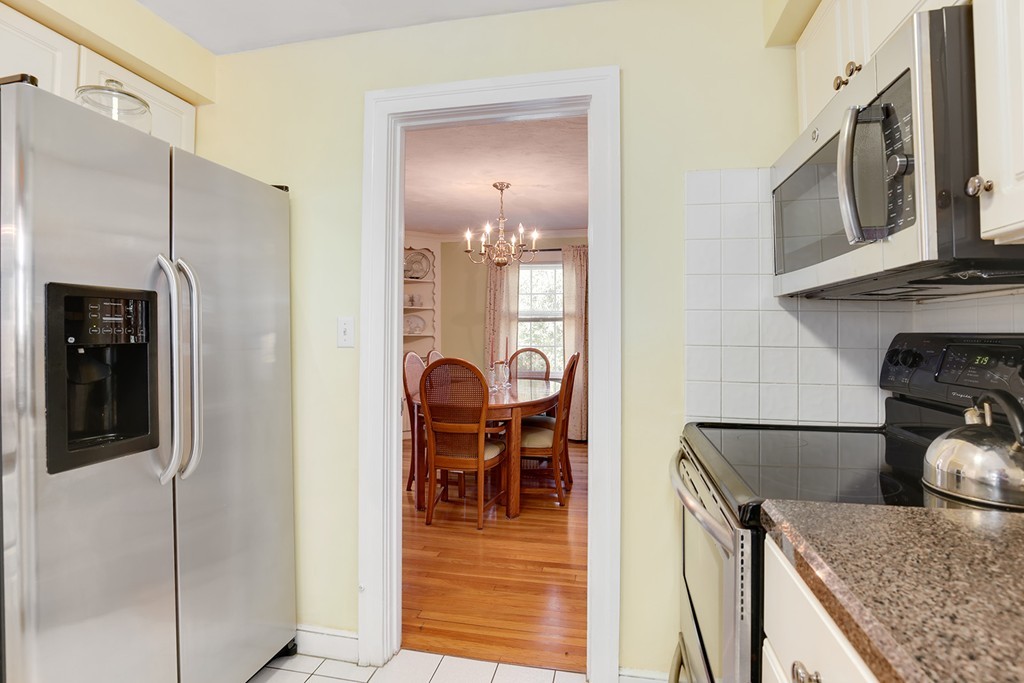 196 Lawrence Road Medford, MA 02155 - Photo 9 of 30 Gallery Image 9