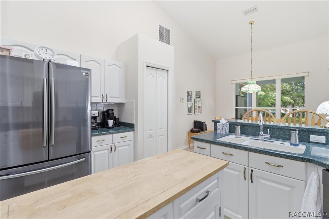 1886 East St James Loop Inverness, FL 34453 - Photo 15 of 45
