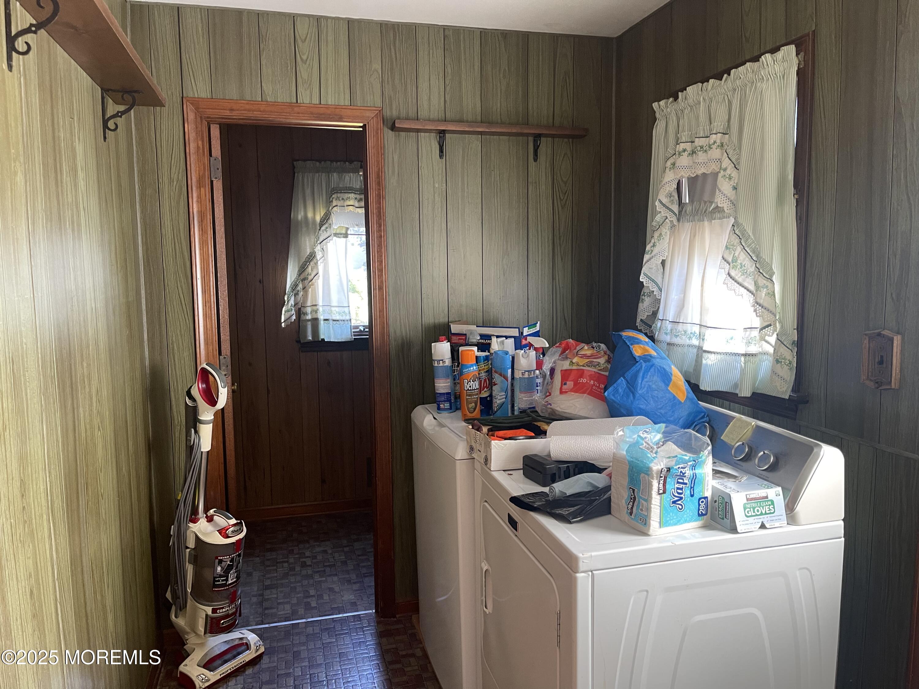 2023 Lanes Mill Road Brick, NJ 08724 - Photo 24 of 40 a utility room with dryer and washer