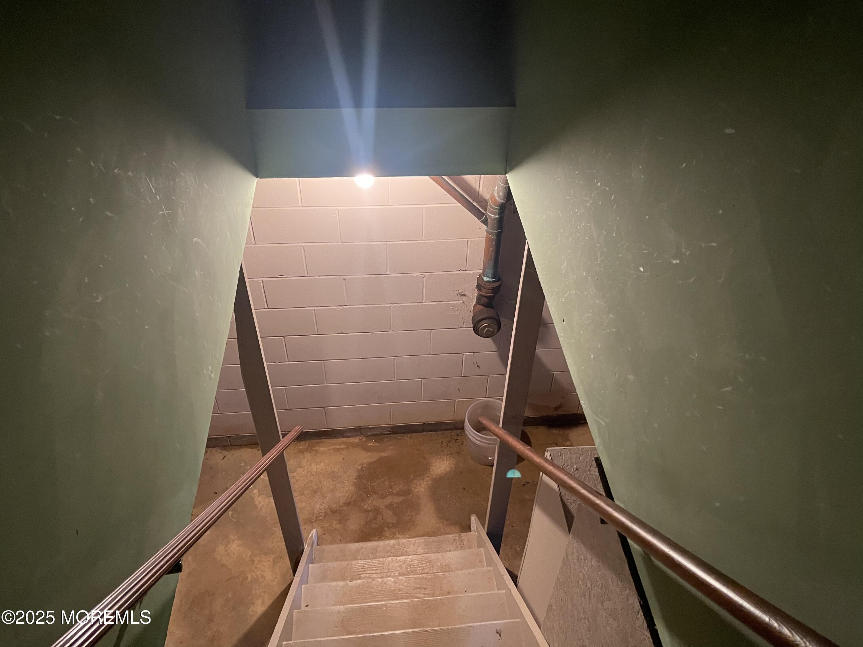 2023 Lanes Mill Road Brick, NJ 08724 - Photo 33 of 40 a view of balcony