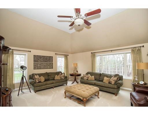 5 Ruth Circle Haverhill, MA 01832 - Photo 12 of 24 Gallery Image 12