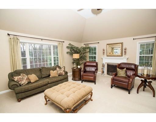 5 Ruth Circle Haverhill, MA 01832 - Photo 13 of 24 Gallery Image 13