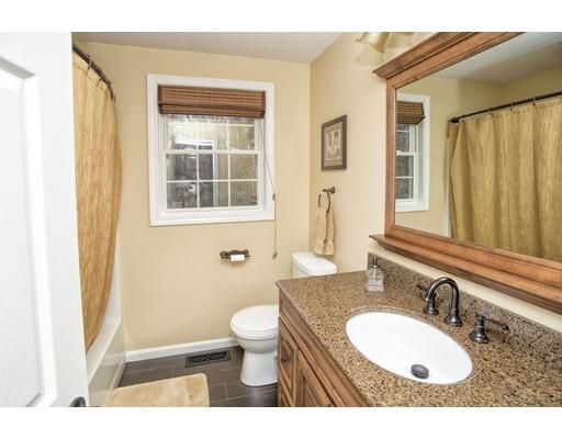 5 Ruth Circle Haverhill, MA 01832 - Photo 19 of 24 Gallery Image 19