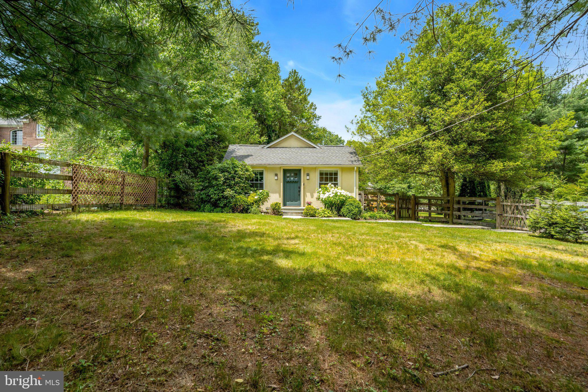 11520 Popes Head Road Fairfax, VA 22030 - Photo 45 of 46