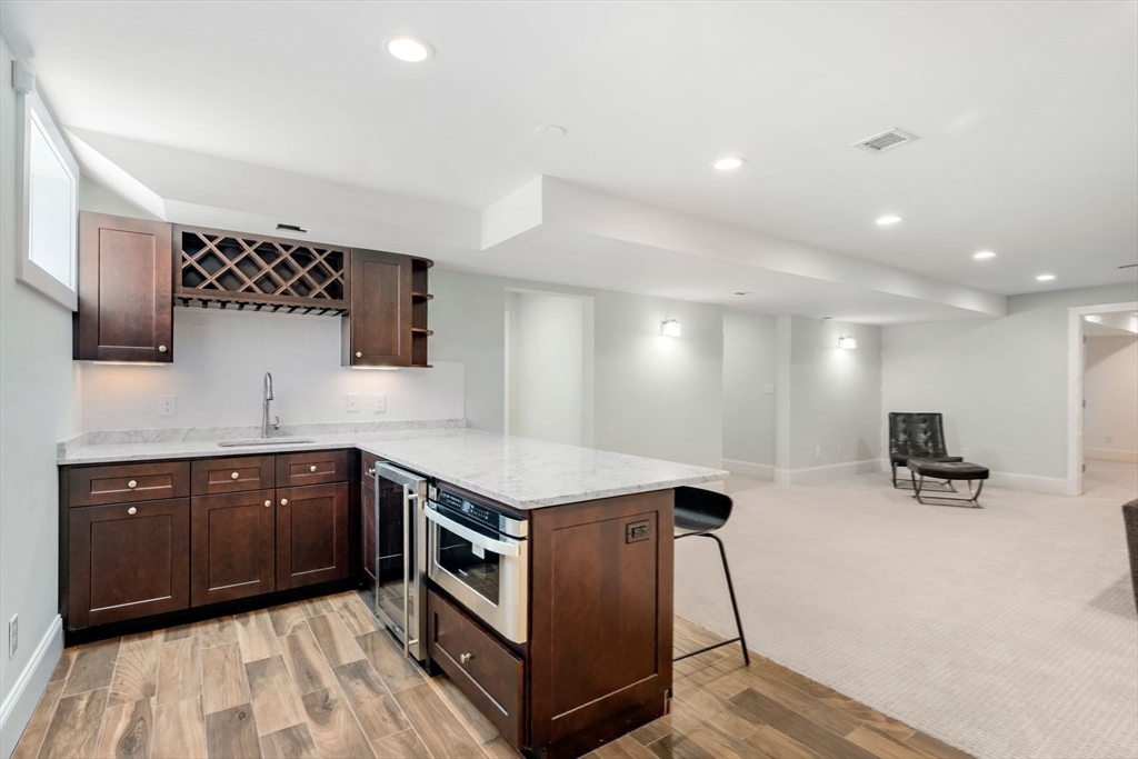 12 Pelham Road Weston, MA 02493 - Photo 29 of 34