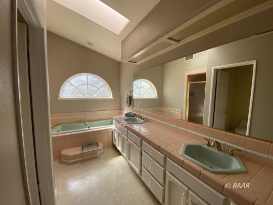 109 West Smoke Tree Avenue Ridgecrest, CA 93555 - Photo 17 of 32 Gallery Image 17
