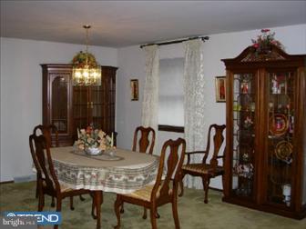 203 Poplar Road Chalfont, PA 18914 - Photo 2 of 6 Dining Room